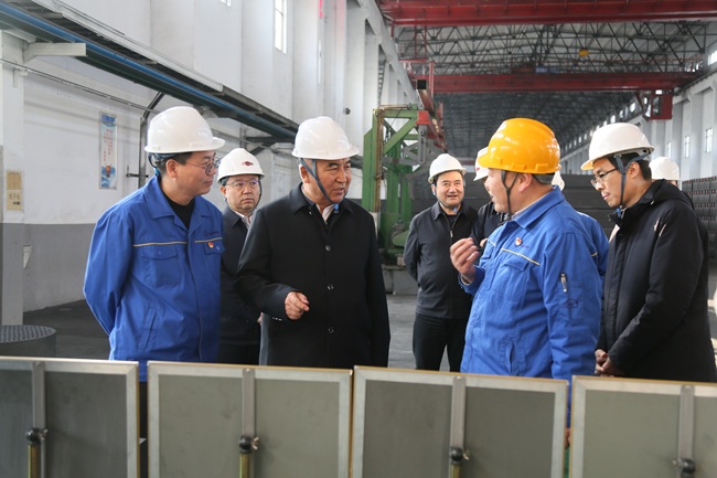 青海省委常委、海東市委書記烏拉孜別克·熱蘇力汗一行到萬基控股集團(tuán)調(diào)研